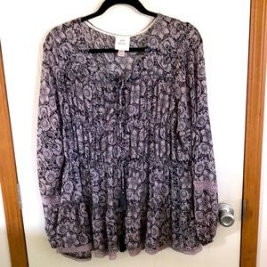 Women’s casual blouse